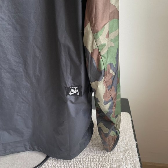 NIKE SB SKATEBOARDING ANORAK 1/2 ZIP PULLOVER CAMO WINDBREAKER JACKET MENS LARGE - Picture 8 of 8